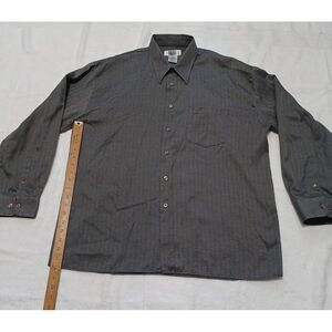 City Streets. Long Sleeve Button Down Shirt For Men.‎ Size: XL